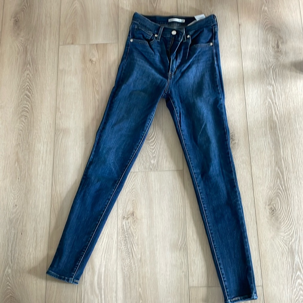 Levi’s Mile High Super Skinny denim jeans
